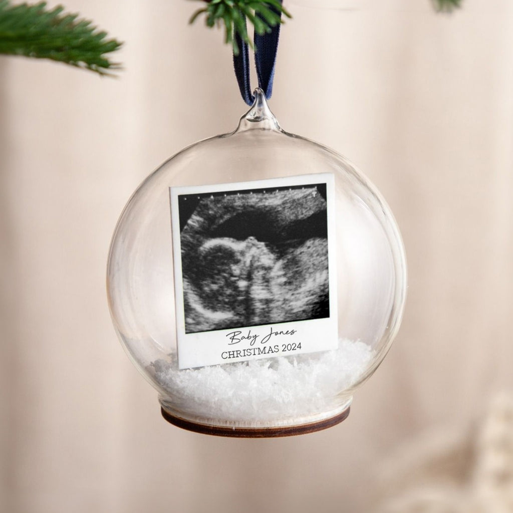 https://noordinarygift.co.uk/cdn/shop/files/2340_-_Baby_Scan_Photo_Memory_Bauble.jpg?v=1725881213&width=1024